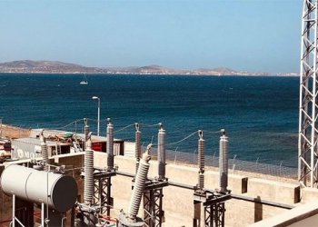 ΤΡΕΧΕΙ ΤΟ ΜΕΓΑΛΟ ΕΡΓΟ ΣΤΙΣ ΚΥΚΛΑΔΕΣ