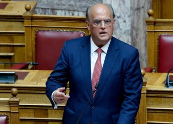 Το παρασκήνιο της απομάκρυνσης Ζαββού.