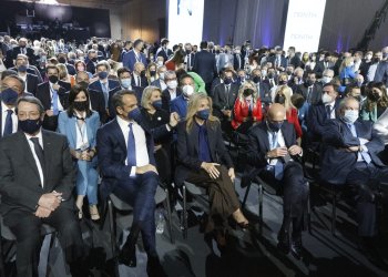 ΑΡΘΡΟ- ΚΩΣΤΑΣ ΚΑΡΑΜΑΝΛΗΣ: ΚΥΡΙΑΚΟΣ ΜΗΤΣΟΤΑΚΗΣ STOP…