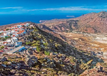 Για κακουργηματική απάτη σε βάρος του Δημοσίου διερευνώνται δύο ναυτιλιακές