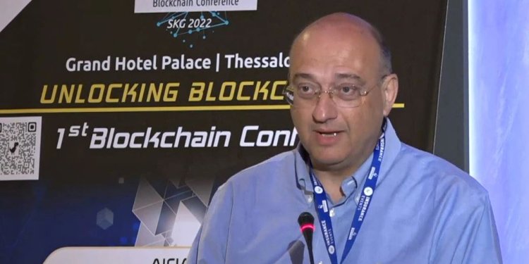 Κατασκοπευτικό θρίλερ στις ΗΠΑ: Συνέλαβαν Έλληνα επιχειρηματία, πωλούσε μυστικά στους Ρώσους Κατασκοπευτικό θρίλερ στις ΗΠΑ: Συνέλαβαν Έλληνα επιχειρηματία, πωλούσε μυστικά στους Ρώσους