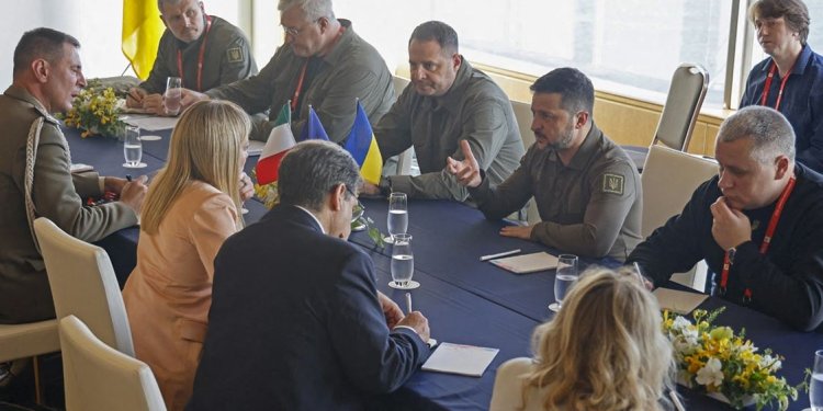 Η Ομάδα των Επτά καλεί την Κίνα «να ασκήσει πίεση στη Ρωσία για να σταματήσει την επίθεσή της» εναντίον της Ουκρανίας Η Ομάδα των Επτά καλεί την Κίνα «να ασκήσει πίεση στη Ρωσία για να σταματήσει την επίθεσή της» εναντίον της Ουκρανίας