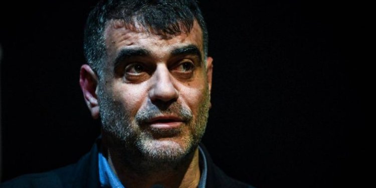 Τίτλοι τέλους για την εφημερίδα Documento με αιχμές Βαξεβάνη κατά ΕΣΗΕΑ