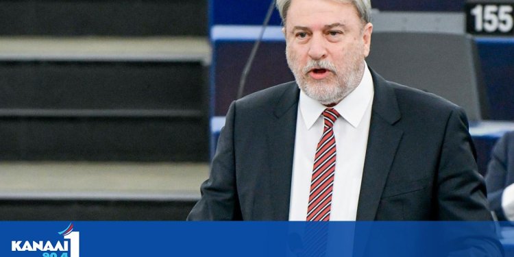 Ο Νότης Μαριάς στο Κανάλι Ένα 90,4 για την τακτική Ερντογάν με ΝΑΤΟ και ΕΕ (ηχητικό)