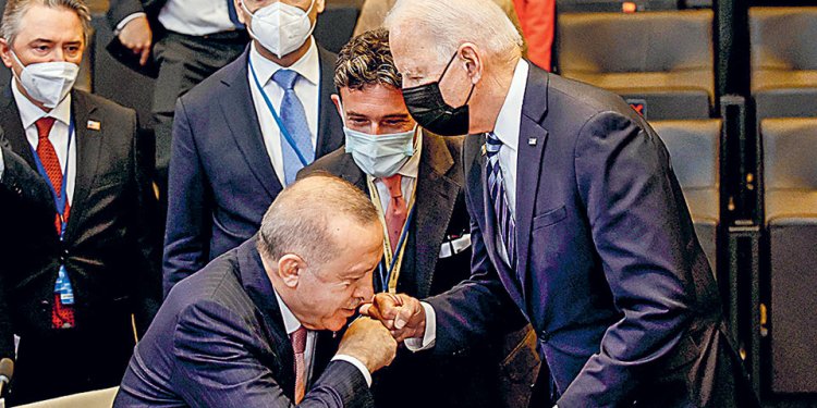 Αποκάλυψη –  Ο Biden δίνει 13 δισ. από το ΔΝΤ στον Erdogan ως αντάλλαγμα για την ένταξη της Σουηδίας στο ΝΑΤΟ