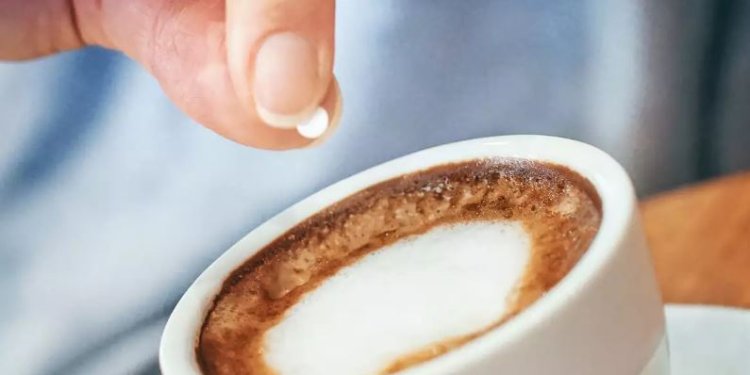 Ασπαρτάμη: Ο ΠΟΥ την καταχώρησε επίσημα ως πιθανώς καρκινογόνα