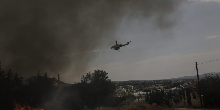 Εβρος: Καίγεται για 9η μέρα σε Δαδιά – Λεπτοκαρυά- Νέα μηνύματα του «112» σε πολλές περιοχές