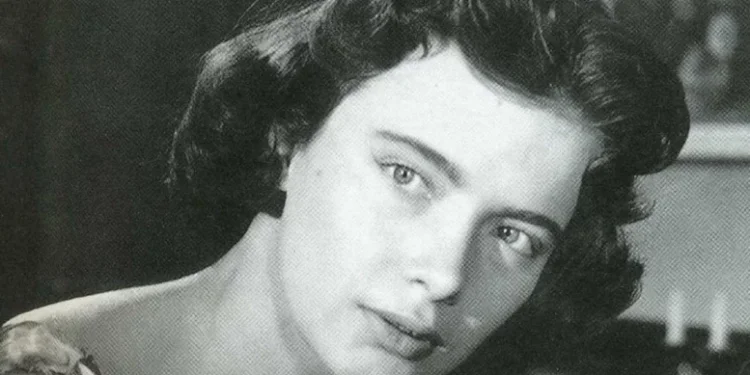 Σπάνιο καρέ – Όταν η Τζένη Καρέζη διαφήμιζε έπιπλα κουζίνας