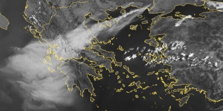 Ο καπνός από τις φωτιές καλύπτει 110.000 τετρ. χιλιόμετρα