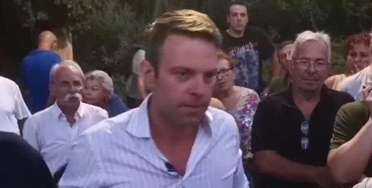 Η πρώτη δήλωση Κασσελάκη από τους Τάφους των Βενιζέλων μετά την ανακοίνωση της υποψηφιότητάς του Η πρώτη δήλωση Κασσελάκη από τους Τάφους των Βενιζέλων μετά την ανακοίνωση της υποψηφιότητάς του