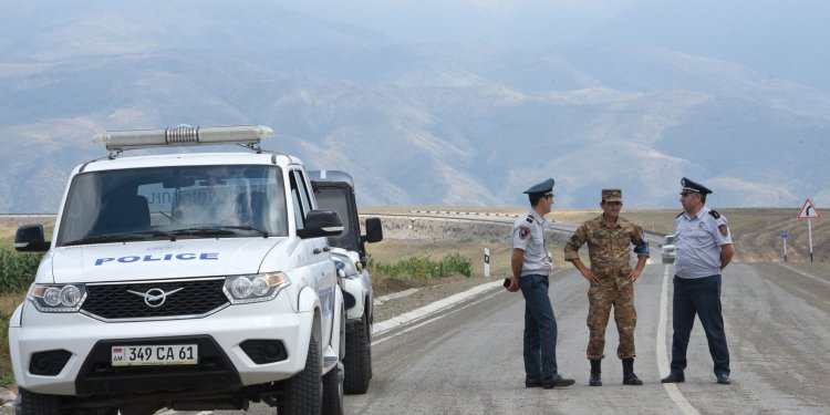 Οι ηγέτες Αρμενίας και Αζερμπαϊτζάν θα συναντηθούν στις 5 Οκτωβρίου στην Ισπανία Οι ηγέτες Αρμενίας και Αζερμπαϊτζάν θα συναντηθούν στις 5 Οκτωβρίου στην Ισπανία