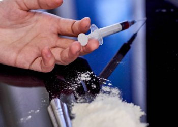 Σκωτία: Χρήση ναρκωτικών υπό ιατρική επίβλεψη για μείωση των θανάτων και προστασία της δημόσιας υγείας