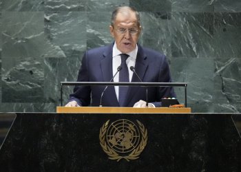 Λαβρόφ: Η Αρμενία και το Αζερμπαϊτζάν διευθέτησαν τη διαμάχη για το Καραμπάχ