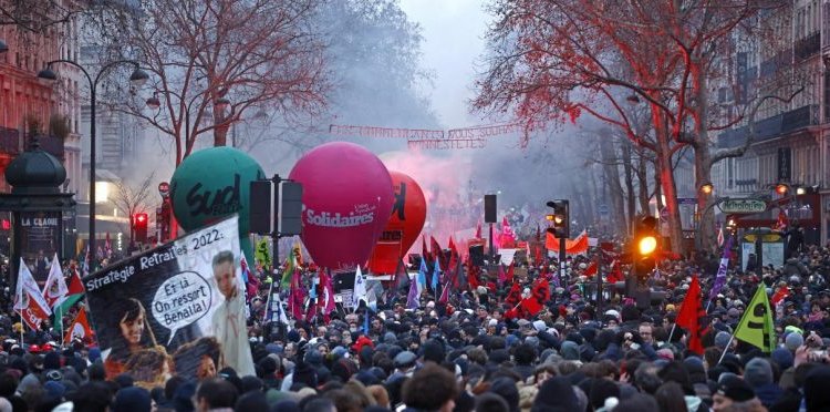 Guardian: Το 32% των Ευρωπαίων ψηφίζει λαϊκιστικά και ακραία κόμματα – Πώς εξηγείται το φαινόμενο Guardian: Το 32% των Ευρωπαίων ψηφίζει λαϊκιστικά και ακραία κόμματα – Πώς εξηγείται το φαινόμενο