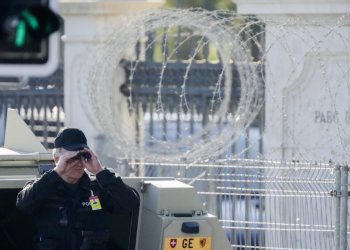 Ελβετία: Αστυνομική έρευνα για τον θάνατο ενός ανθρώπου και τον τραυματισμό δύο στο Σαφχάουζεν
