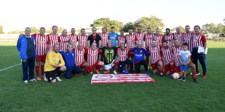 Ολυμπιακός: Γκολ και θέαμα προσέφεραν οι Βετεράνοι των Πειραιωτών