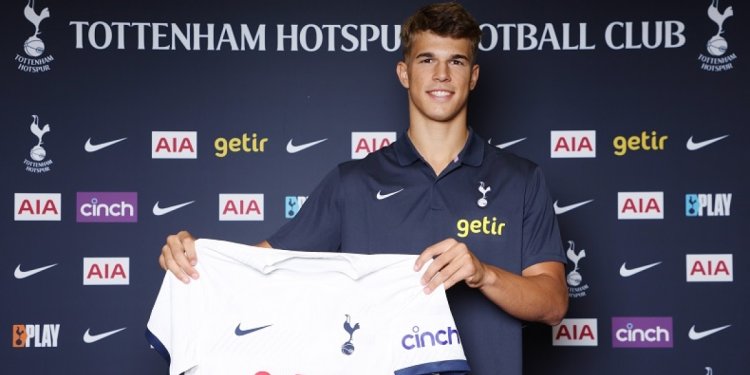 Τότεναμ μεταγραφές: Ανακοίνωσε την απόκτηση του 16χρονου Βούσκοβιτς (vid)