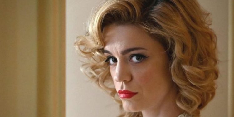 Τραϊάνα Ανανία – «Θα έκανα έρωτα με την Άννα Βίσση» Τραϊάνα Ανανία – «Θα έκανα έρωτα με την Άννα Βίσση»