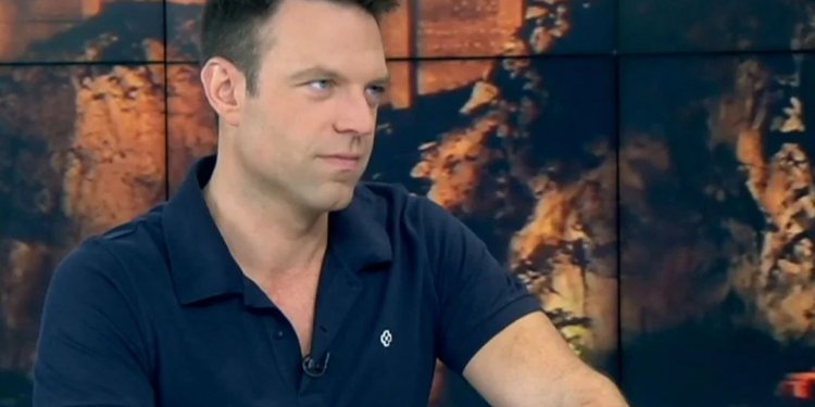 Στέφανος Κασσελάκης: Η πρώτη συνέντευξή του – Βεβαίως και είμαι αριστερός, εννοείται ότι θα πάω στρατό, είναι τιμή μου Στέφανος Κασσελάκης: Η πρώτη συνέντευξή του – Βεβαίως και είμαι αριστερός, εννοείται ότι θα πάω στρατό, είναι τιμή μου