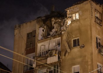 Μαχμούτ Αμπάς σε Άντονι Μπλίνκεν: Η «αδικία» κατά των Παλαιστινίων ωθεί τη σύγκρουση με το Ισραήλ σε μια «εκρηκτική» κατάσταση»