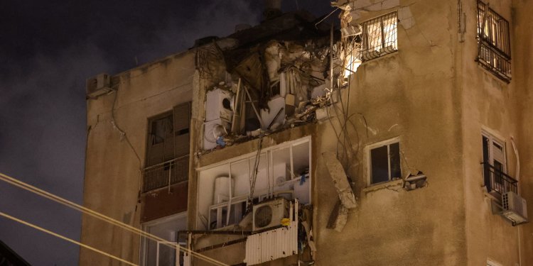 Μαχμούτ Αμπάς σε Άντονι Μπλίνκεν: Η «αδικία» κατά των Παλαιστινίων ωθεί τη σύγκρουση με το Ισραήλ σε μια «εκρηκτική» κατάσταση»