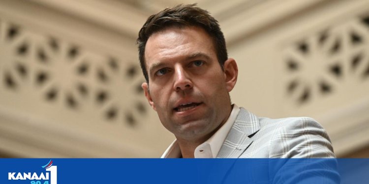 Στ. Κασσελάκης για επίθεση στο Ισραήλ: Προστασία των αμάχων σύμφωνα με το διεθνές ανθρωπιστικό δίκαιο Στ. Κασσελάκης για επίθεση στο Ισραήλ: Προστασία των αμάχων σύμφωνα με το διεθνές ανθρωπιστικό δίκαιο