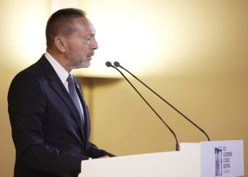 Γ. Στουρνάρας στο δείπνο της ΕΚΤ: Ως Ευρωπαίοι πιστεύουμε στη δημοκρατία, προάγουμε την επιστήμη και τη γνώση, επιδιώκουμε την αριστεία