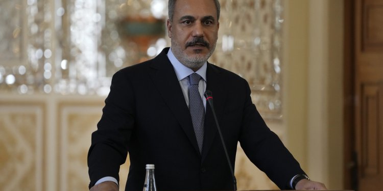 Χακάν Φιντάν: Η Τουρκία «απορρίπτει την εξορία των Παλαιστινίων» από τη Γάζα Χακάν Φιντάν: Η Τουρκία «απορρίπτει την εξορία των Παλαιστινίων» από τη Γάζα