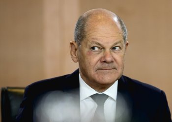 Όλ. Σολτς: Πεπεισμένος για την συνέχιση της υποστήριξης της Ουκρανίας από τις ΗΠΑ