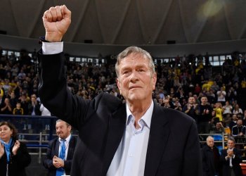 “ΕΦΥΓΕ” Ο ΓΙΑΝΝΗΣ ΙΩΑΝΝΙΔΗΣ