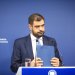 Ο καθένας με τα όπλα του, εκείνοι με ψέματα και εμείς με την αλήθεια – FANTOMAS.GR