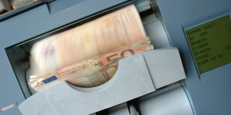 e-ΕΦΚΑ και ΔΥΠΑ: Όλες οι πληρωμές από τις 9 έως τις 13 Οκτωβρίου e-ΕΦΚΑ και ΔΥΠΑ: Όλες οι πληρωμές από τις 9 έως τις 13 Οκτωβρίου