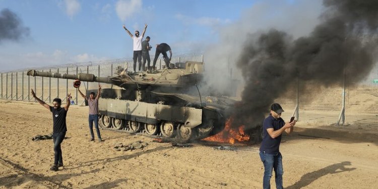 BBC: Κολοσσιαία αποτυχία της MOSSAD – «Πιάστηκε στον ύπνο» BBC: Κολοσσιαία αποτυχία της MOSSAD – «Πιάστηκε στον ύπνο»