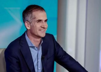 Κυρίαρχος Μπακογιαννης στην Αθήνα με τριπλό σκορ!