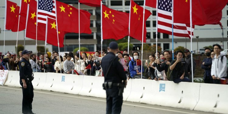 Σύνοδος κορυφής Μπάιντεν-Σι: Στις 4:15 μ.μ. ώρα ειρηνικού η συνέντευξη Τύπου – Όσα θα συζητήσουν