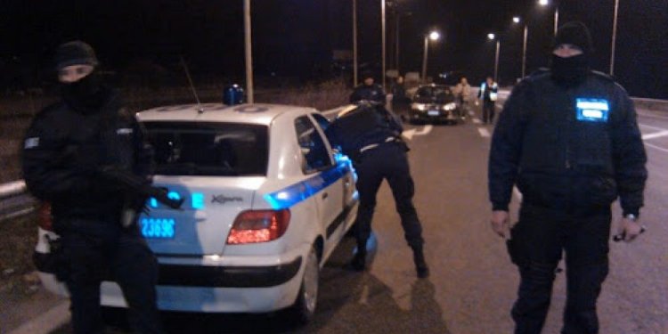 Βοιωτία: 17χρονος Ρομά ο νεκρός από την καταδίωξη – Η ανακοίνωση της ΕΛΑΣ για την πυροβολισμό Βοιωτία: 17χρονος Ρομά ο νεκρός από την καταδίωξη – Η ανακοίνωση της ΕΛΑΣ για την πυροβολισμό