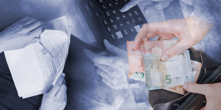 Χριστουγεννιάτικο «δωράκι » στους ευάλωτους: Ποιοι θα λάβουν επίδομα κοινωνικής αλληλεγγύης Χριστουγεννιάτικο «δωράκι » στους ευάλωτους: Ποιοι θα λάβουν επίδομα κοινωνικής αλληλεγγύης