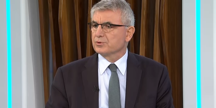 Π. Τσακλόγλου: Καμία αναπροσαρμογή στα όρια ηλικίας συνταξιοδότησης την επόμενη τριετία Π. Τσακλόγλου: Καμία αναπροσαρμογή στα όρια ηλικίας συνταξιοδότησης την επόμενη τριετία