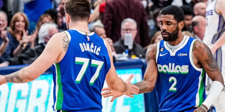 NBA: Το ασύλληπτο σερί 30-0 των Μάβερικς που όμως δεν έφτανε κόντρα στους Σίξερς (vid)