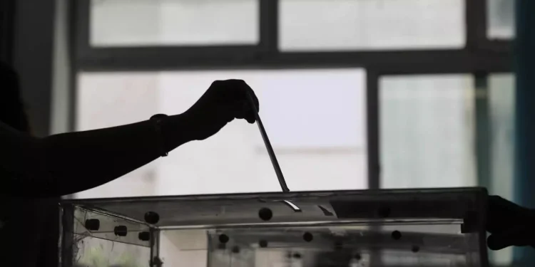 Δημοσκόπηση GPO: Μπροστά η Νέα Δημοκρατία από το δεύτερο ΠΑΣΟΚ – Κάτω από το 10% ο ΣΥΡΙΖΑ, στο 2,5% η Νέα Αριστερά