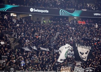 ΣΤΗΝ ΤΕΛΙΚΗ ΕΥΘΕΙΑ ΤΟ ΝΤΗΛ ΜΕ ΜΥΣΤΑΚΙΔΗ ΓΙΑ ΤΟΝ ΠΑΟΚ