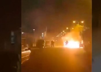 Επεισόδια στου Ρέντη: Ελεύθεροι και οι 424 προσαχθέντες – Σε κρίσιμη κατάσταση ο αστυνομικός -Διυπουργική σύσκεψη