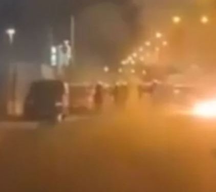 Βρέθηκαν εκτοξευτήρας και μαχαίρια μέσα στο κλειστό του Ρέντη – DNA ψάχνει η ΕΛΑΣ Βρέθηκαν εκτοξευτήρας και μαχαίρια μέσα στο κλειστό του Ρέντη – DNA ψάχνει η ΕΛΑΣ