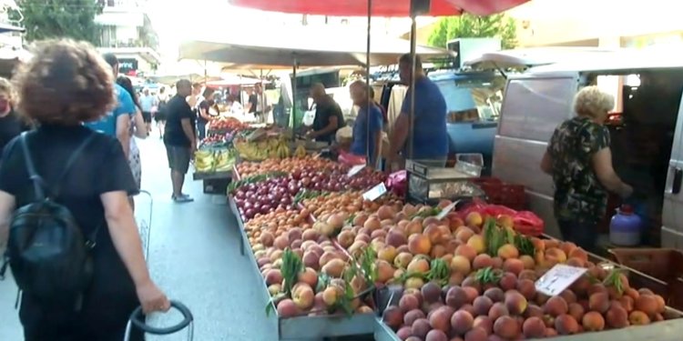 POS και IRIS στις λαϊκές αγορές από την Τρίτη 2/1: Πληρωμή και με κάρτες στο εξής