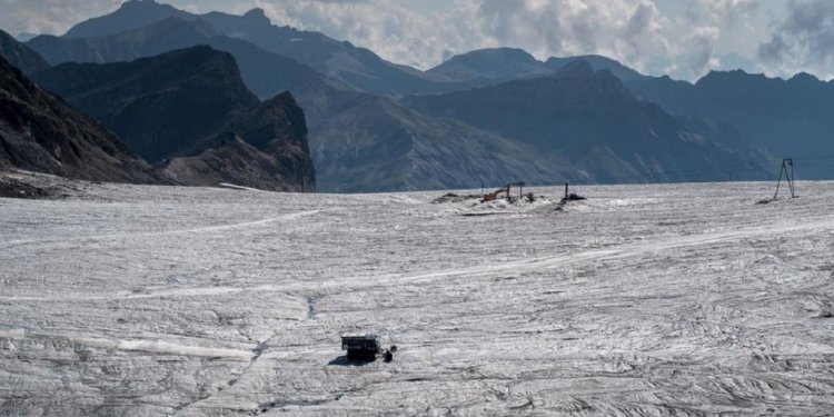 Αργεντινή: Αμερικανίδα τουρίστρια βρέθηκε νεκρή στο Εθνικό Πάρκο των Παγετώνων Αργεντινή: Αμερικανίδα τουρίστρια βρέθηκε νεκρή στο Εθνικό Πάρκο των Παγετώνων