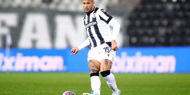 Εκόνγκ: «Είναι διαφορετικό να παίζεις στον ΠΑΟΚ, φιλοδοξία της ομάδας το τρεμπλ»