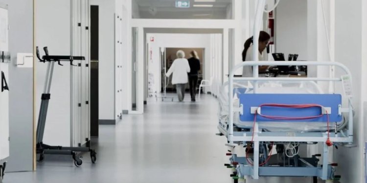 Κορωνοϊός: Μεγάλη ανησυχία με 229 νέες εισαγωγές το τελευταίο 24ωρο Κορωνοϊός: Μεγάλη ανησυχία με 229 νέες εισαγωγές το τελευταίο 24ωρο