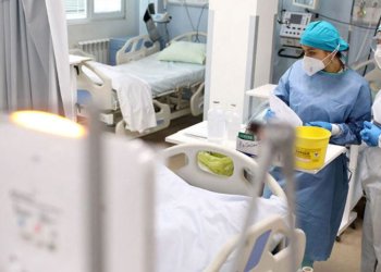 Αλματώδης αύξηση στα κρούσματα κορωνοϊού και άλλων αναπνευστικών λοιμώξεων