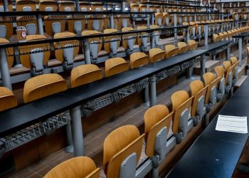 ΤΟ ΑΙΤΗΜΑ ΤΩΝ ΔΙΟΙΚΗΣΕΩΝ