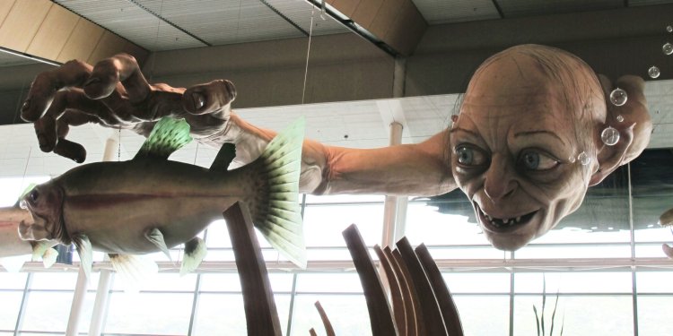 Χιλιάδες Τσέχοι ζητούν να δοθούν στους δρόμους της Πράγας ονόματα των ηρώων του Άρχοντα των Δαχτυλιδιών Χιλιάδες Τσέχοι ζητούν να δοθούν στους δρόμους της Πράγας ονόματα των ηρώων του Άρχοντα των Δαχτυλιδιών